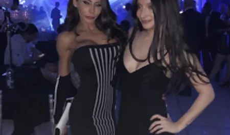 Deep Vibration Yanks بازی فوق سکسی Nicholette Oehme