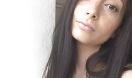 Milf Hot Ass با یک دوربین مخفی الاغ مخفی بازی سکسی با کیفیت